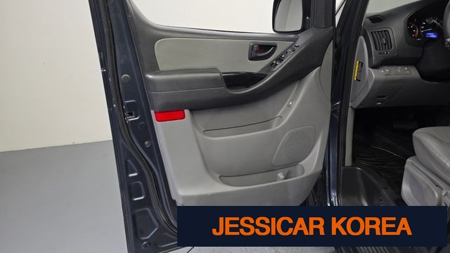 2019 Hyundai The New Grand Starex - Thumbnail 2
