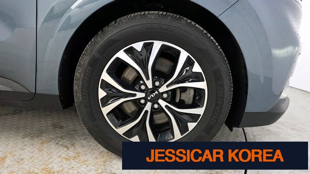 2022 Kia Carnival 4th Gen - Thumbnail 7