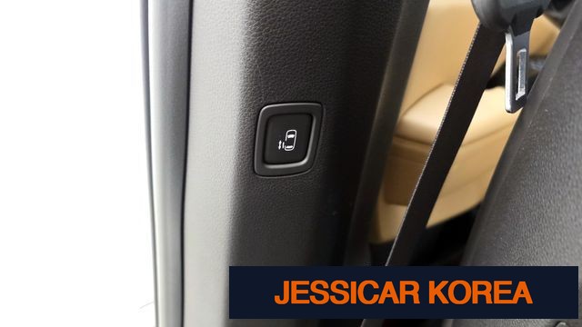 2023 Kia Carnival 4th Gen - Thumbnail 8