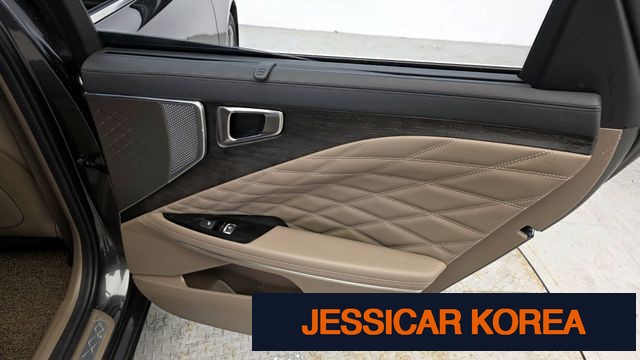2023 Kia K8 - Thumbnail 7