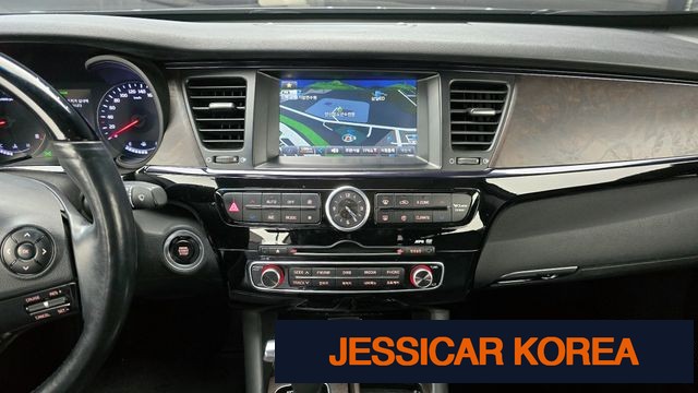 2013 Kia K9 - Thumbnail 8