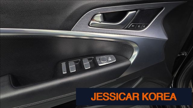 2018 Genesis G70 - Thumbnail 2