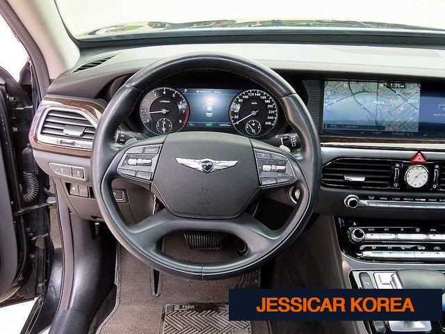 2016 Genesis EQ900 - Thumbnail 4