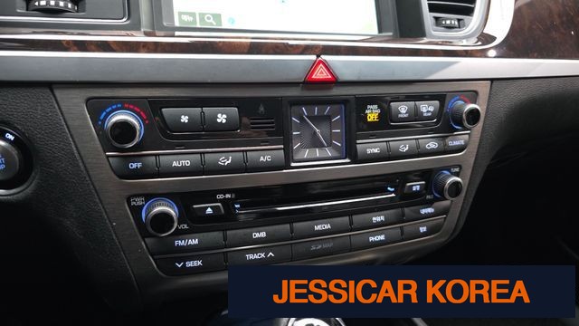 2016 Hyundai Genesis DH - Thumbnail 9