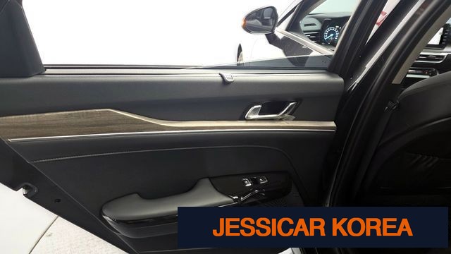 2023 Kia K5 3rd Gen - Thumbnail 2