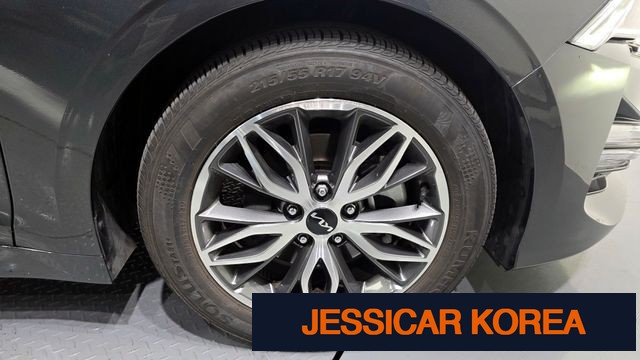 2023 Kia K5 3rd Gen - Thumbnail 3