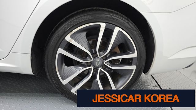 2016 Renault Korea SM6 - Thumbnail 8