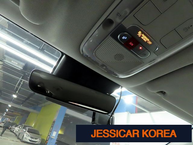 2023 Hyundai Ioniq 5 - Thumbnail 7