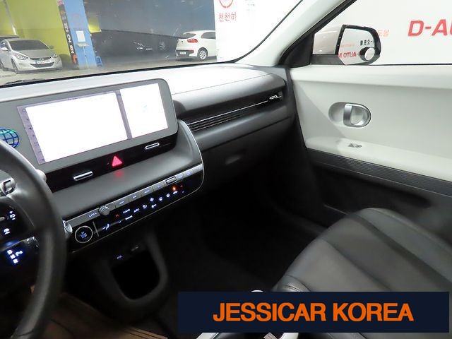2023 Hyundai Ioniq 5 - Thumbnail 10