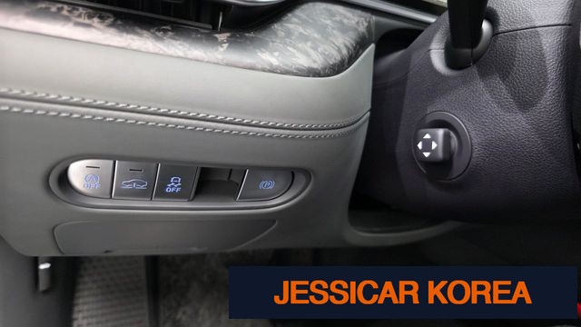 2023 Genesis G90 (RS4) - Thumbnail 7