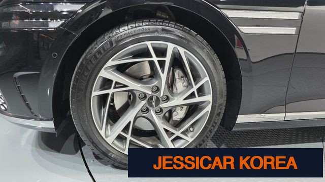 2023 Genesis G90 (RS4) - Thumbnail 9