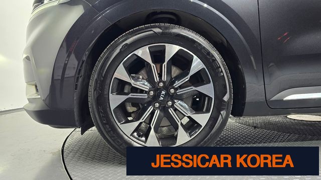 2021 Kia Carnival 4th Gen - Thumbnail 4