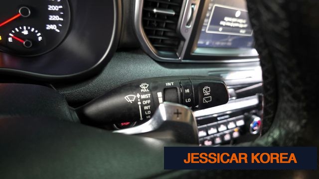 2017 Kia Sportage 4th generation - Thumbnail 4