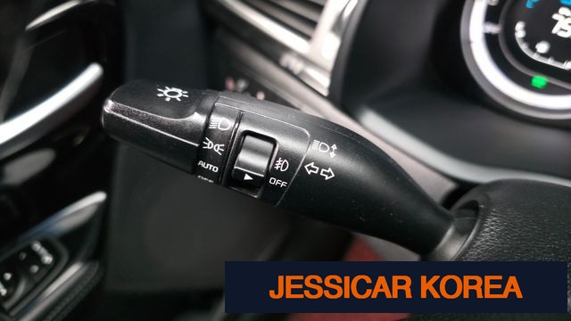 2017 Kia Niro - Thumbnail 8