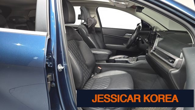 2022 Kia Sportage 5th Gen - Thumbnail 4