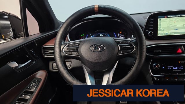 2019 Hyundai Santa Fe TM - Thumbnail 2