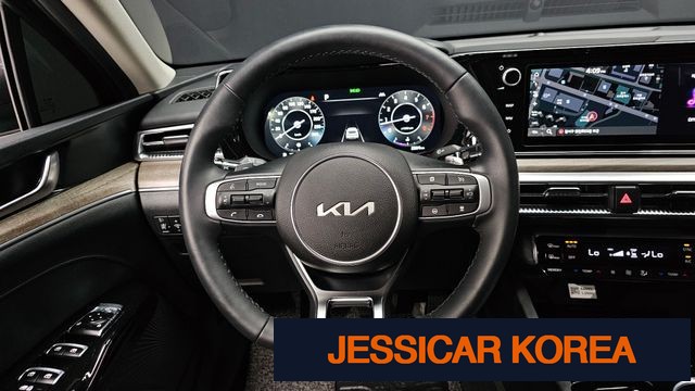 2022 Kia K5 3rd Gen - Thumbnail 2
