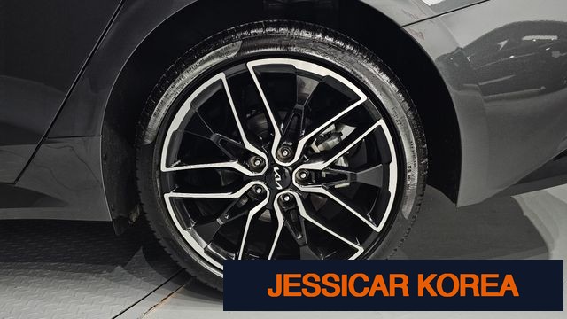 2022 Kia K5 3rd Gen - Thumbnail 3