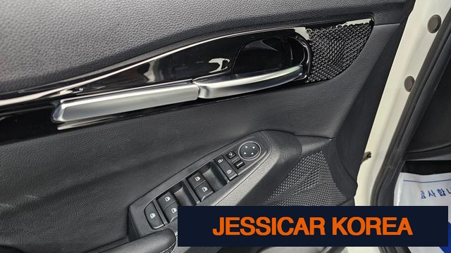2022 Kia Seltos - Thumbnail 2