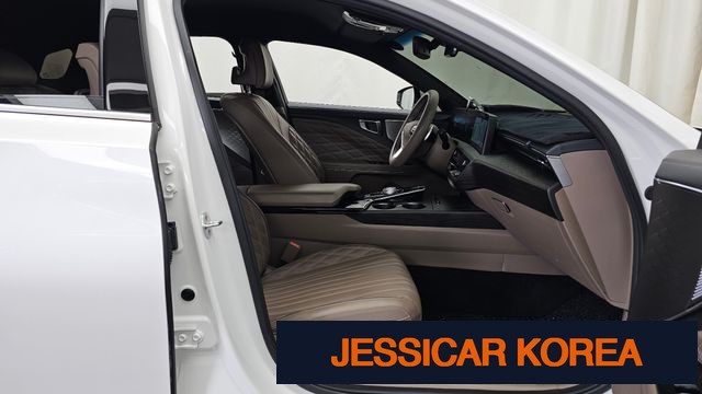 2022 Kia K8 - Thumbnail 6