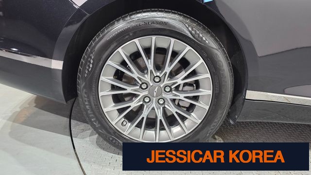 2022 Genesis G80 (RG3) - Thumbnail 3