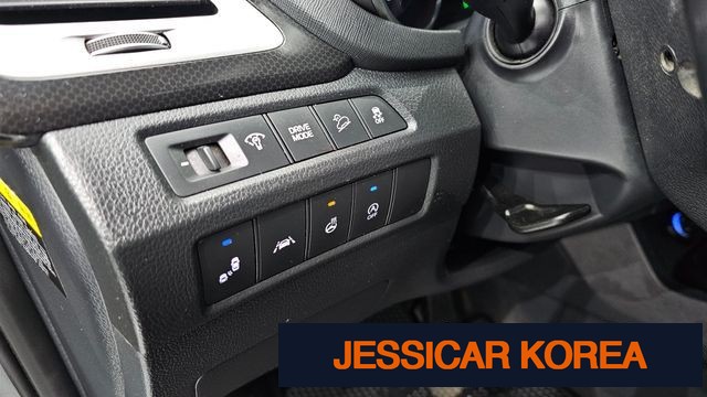 2018 Hyundai Santa Fe The Prime - Thumbnail 2