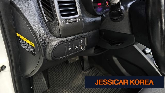 2015 Kia K3 - Thumbnail 5
