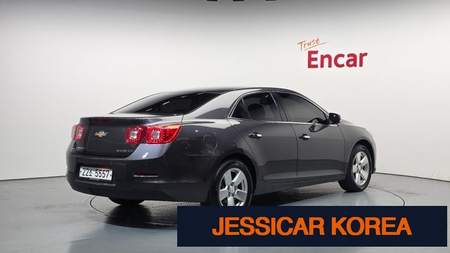 2014 Chevrolet Malibu - Thumbnail 9