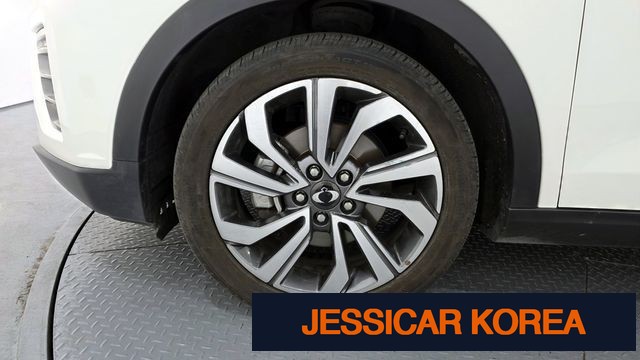 2020 KG Mobility Very New Tivoli - Thumbnail 3