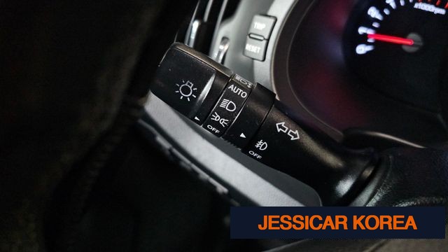 2013 Kia Sportage R - Thumbnail 2