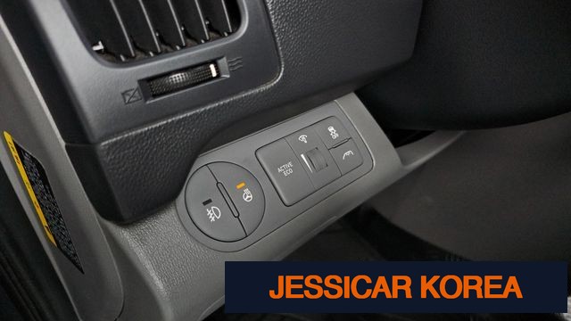 2019 Hyundai The New Grand Starex - Thumbnail 5