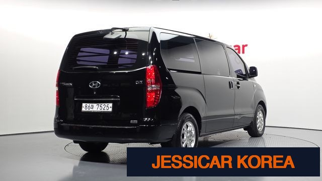 2012 Hyundai Grand Starex - Thumbnail 4