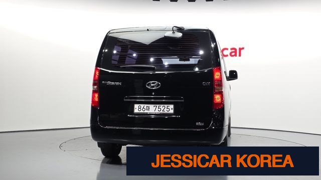 2012 Hyundai Grand Starex - Thumbnail 10