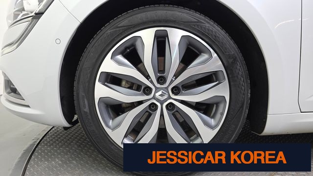 2016 Renault Korea SM6 - Thumbnail 5
