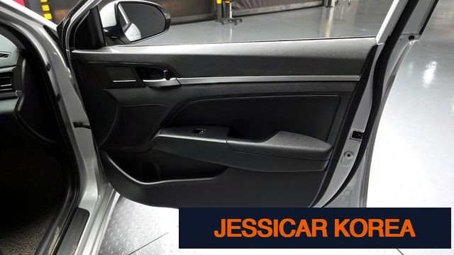 2019 Hyundai The New Avante AD - Thumbnail 10