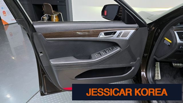 2018 Genesis G80 - Thumbnail 9