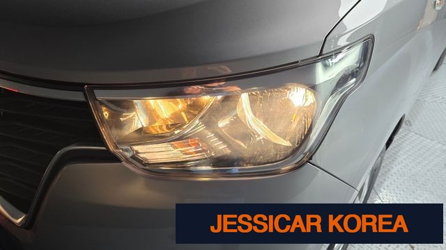 2019 Hyundai The New Grand Starex - Thumbnail 10