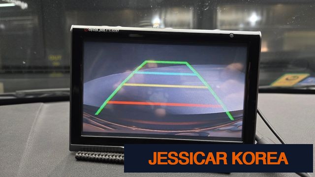 2012 Hyundai YF Sonata - Thumbnail 4