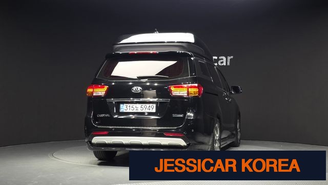 2018 Kia All New Carnival - Thumbnail 2