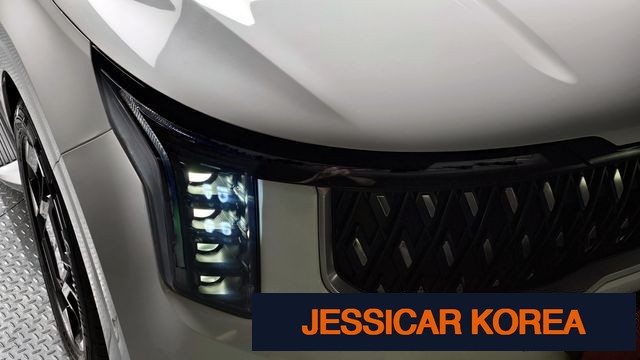2025 Kia The New Carnival 4th generation - Thumbnail 2