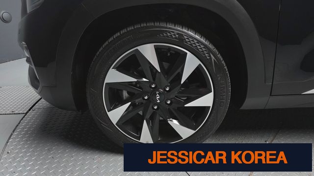 2022 Kia Seltos - Thumbnail 8