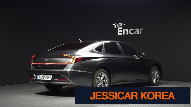 2023 Hyundai Sonata (DN8) - Thumbnail 8
