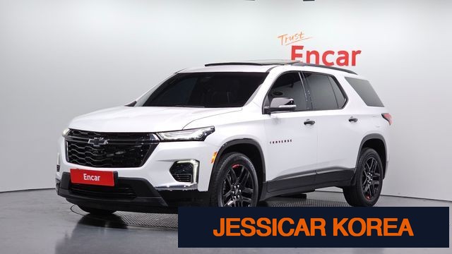 2023 Chevrolet Traverse - Thumbnail 8