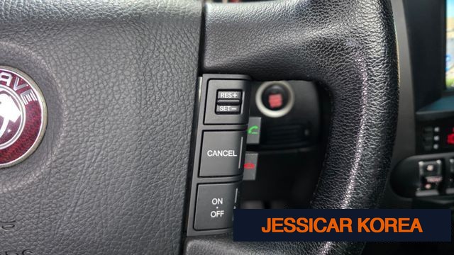 2012 Kia Mohave - Thumbnail 5