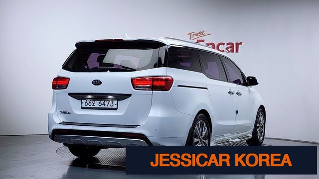 2015 Kia All New Carnival - Thumbnail 2