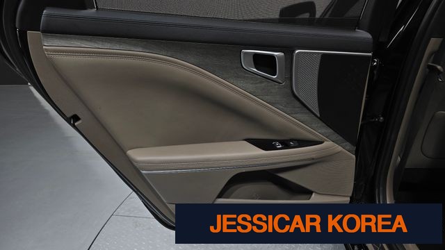 2023 Kia K8 - Thumbnail 4