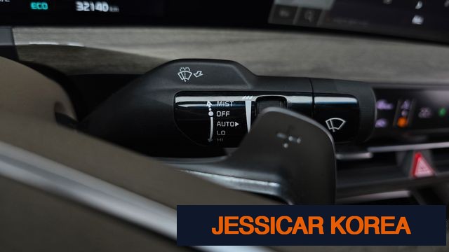 2023 Kia K8 - Thumbnail 9