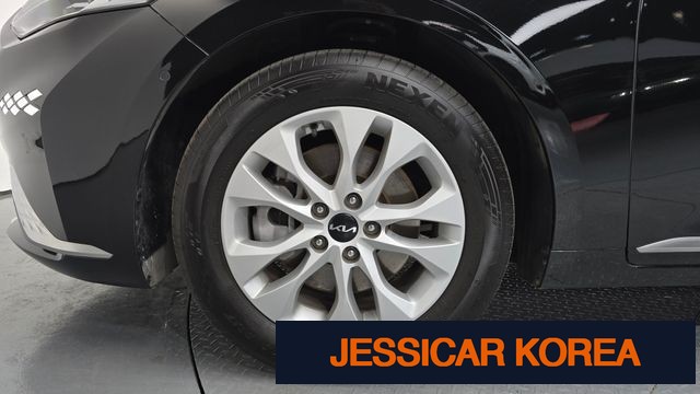 2023 Kia K8 - Thumbnail 10