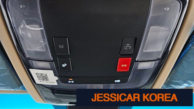 2025 Hyundai Staria - Thumbnail 4