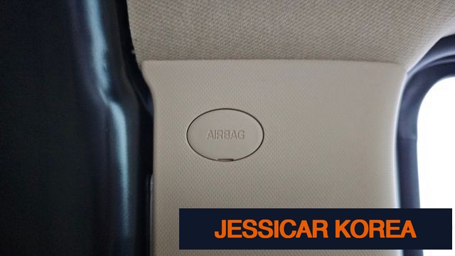 2025 Hyundai Staria - Thumbnail 6